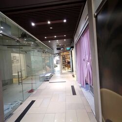East Village (D16), Retail #576173051
